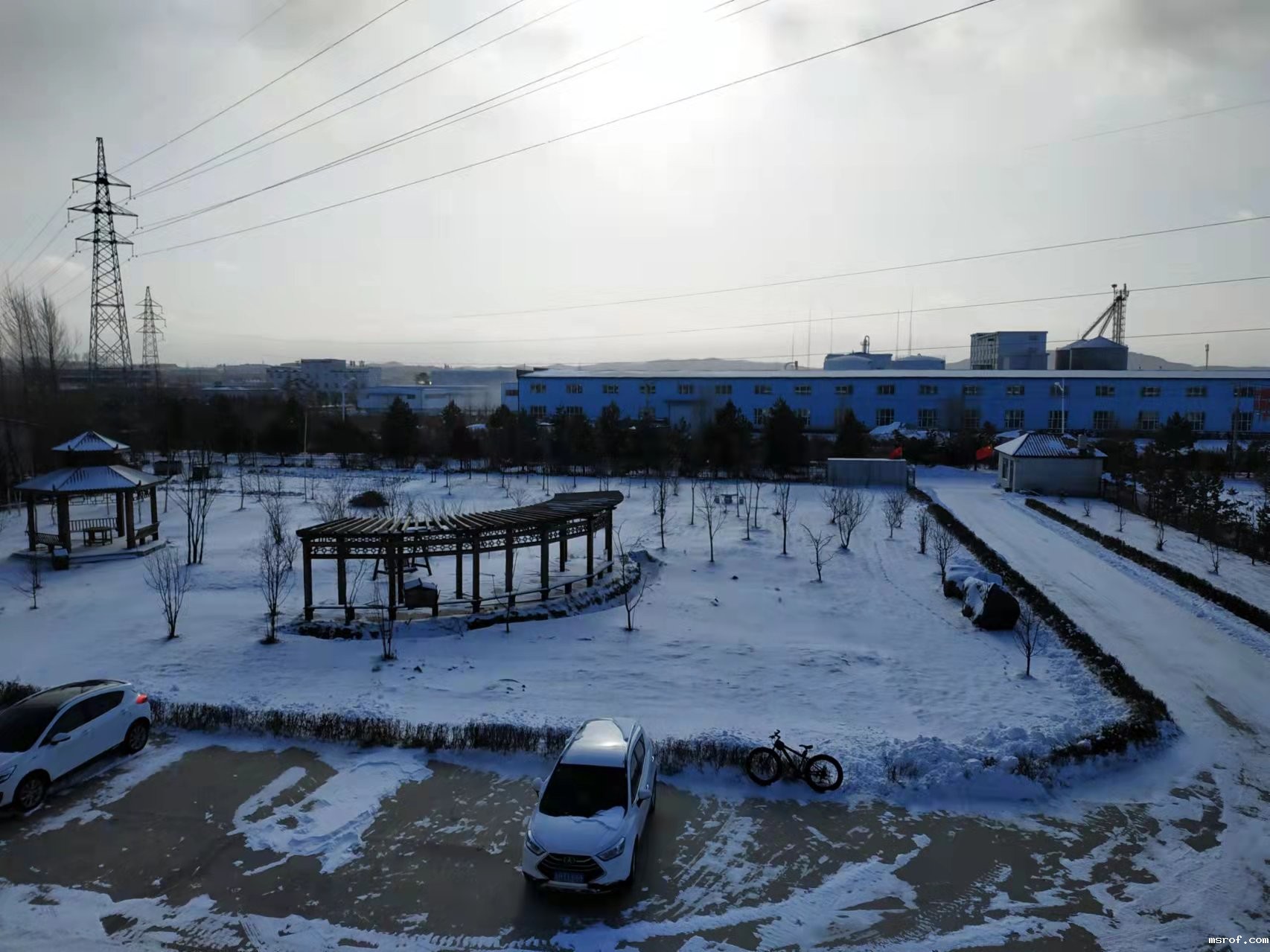 深圳开云体育新人吉林工厂，位于吉林敦化，生产线目前主打产品为谷胱甘肽和β-烟酰胺单核苷酸。